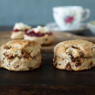 British scones with apple and dates