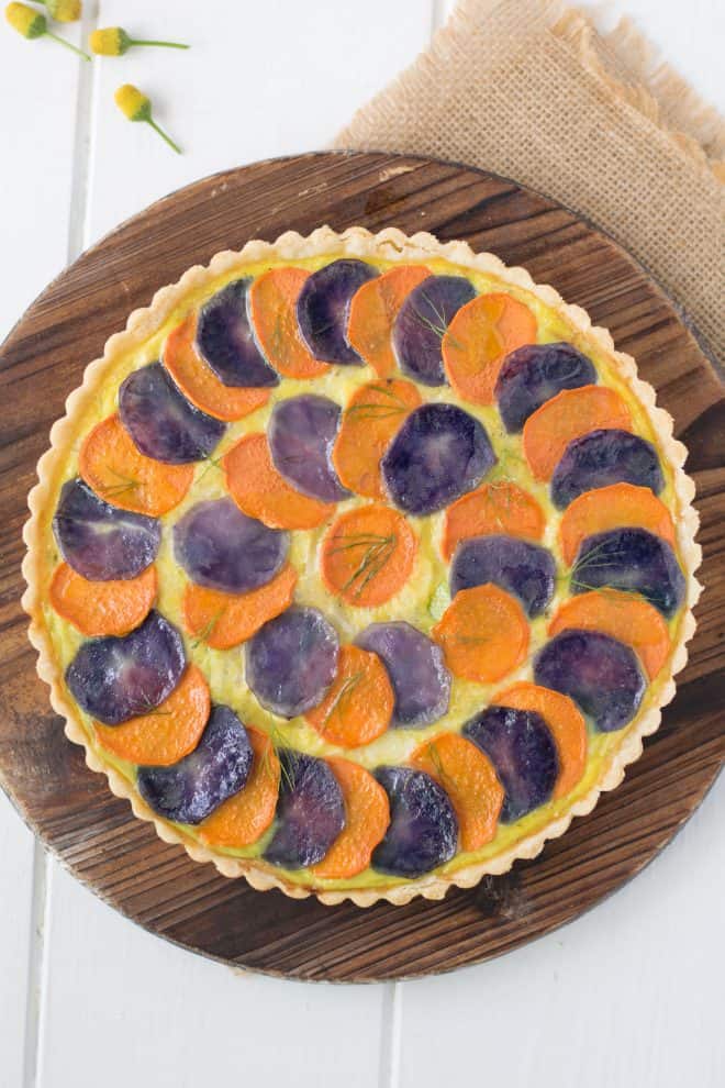 The quiche from overhead showing the concentric pattern of the potato slices