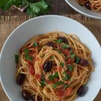 Spaghetti alla puttanesca viewed from overhead