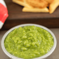 Chunky green peas mashed