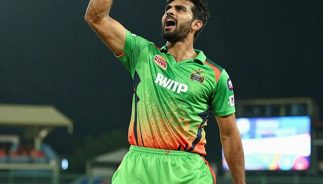 ১৪ বলে অর্ধশতক: জেক ফ্রেজার-ম্যাকগার্কের রেকর্ড যেভাবে ঘরোয়া ক্রিকেটের সীমা ভেঙেছে