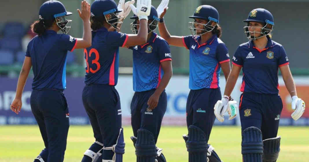 খালি রেজিস্টার থেকে অপরিবর্তনীয় খাতা: নারী ক্রিকেটের যে তথ্যগুলো কেউ লিখে রাখে না