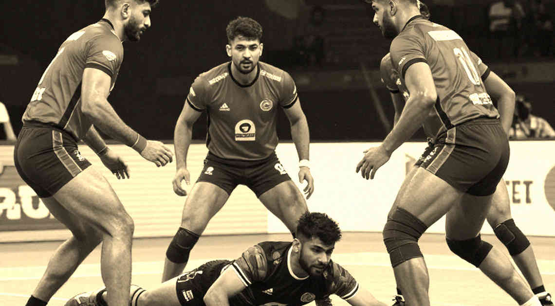 সোনালি ডাবল, অসম্পূর্ণ খাতা: আইচির কাবাডি ফাইনালে যা দেখলাম, আর যা দেখতে পেলাম না
